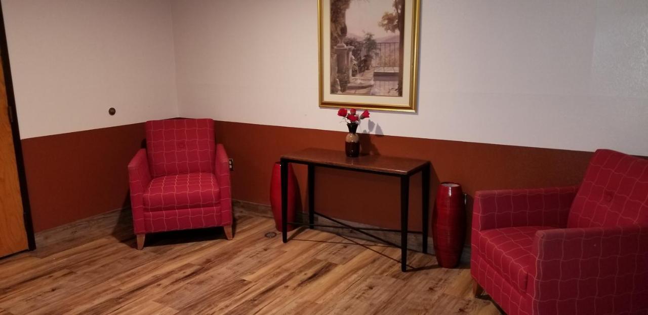 Ramada By Wyndham אלברט לי מראה חיצוני תמונה
