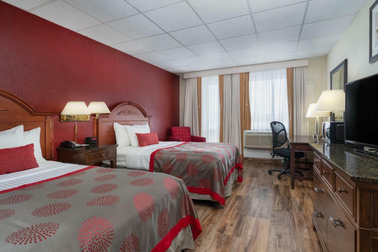 Ramada By Wyndham אלברט לי מראה חיצוני תמונה