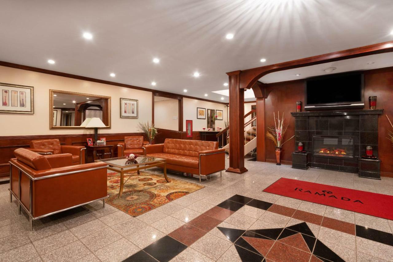 Ramada By Wyndham אלברט לי מראה חיצוני תמונה
