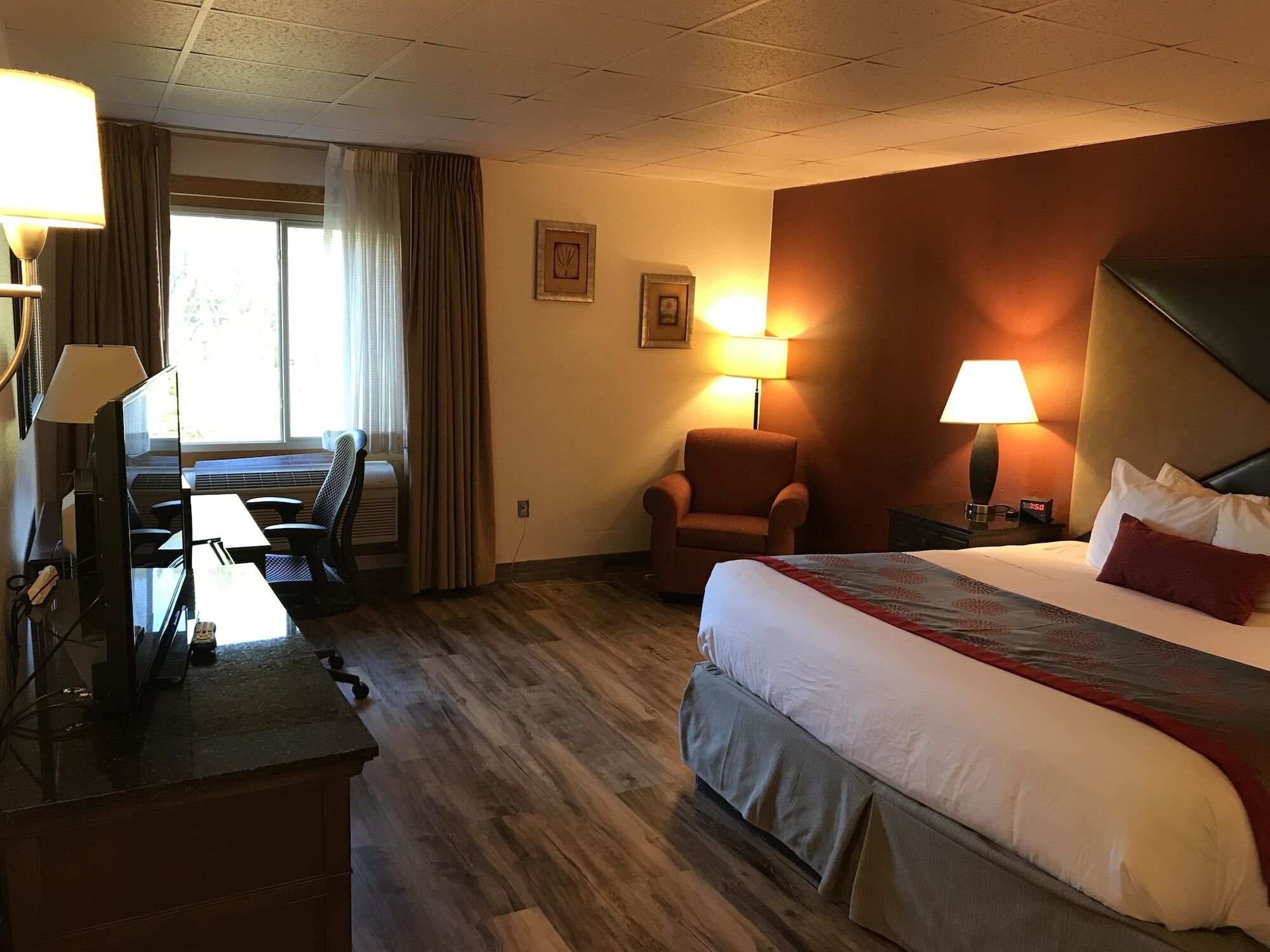 Ramada By Wyndham אלברט לי מראה חיצוני תמונה